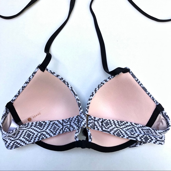 Shade & Shore Ikat Diamond Bikini Top - Picture 2 of 3